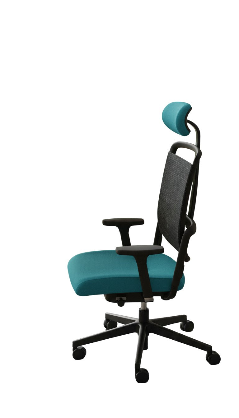 xenium mesh bureaustoel zijkant turquoise met witte achtergrond